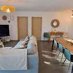 Villa De Luxe Avec Piscine à Débordement Chauffée à *